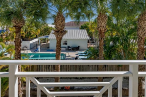 The Bonita Paddle w/ Balcony & Amenities